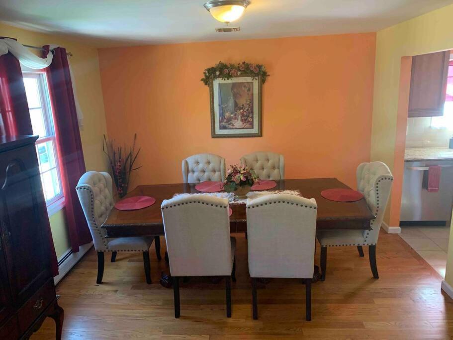 Family 3-bedroom * Elizabeth