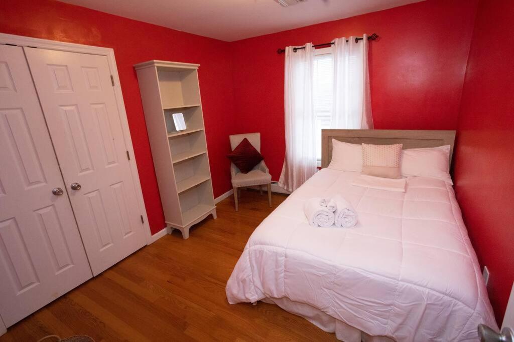 Family 3-bedroom Elizabeth